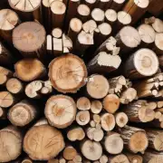 对于那些想要使用实木门的人来说如何选择木材以及它们的质量标准是什么样的？