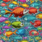 首先在什么地方可以找到这些颜色特殊的鱼类？