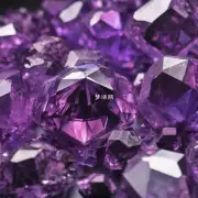 有没有可靠的方法来检测真假紫水晶簇中是否掺杂有其他材料?